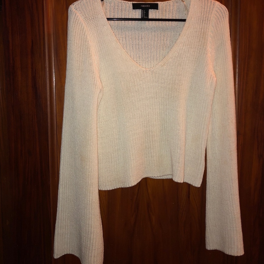 White bell sleeved cropped sweater